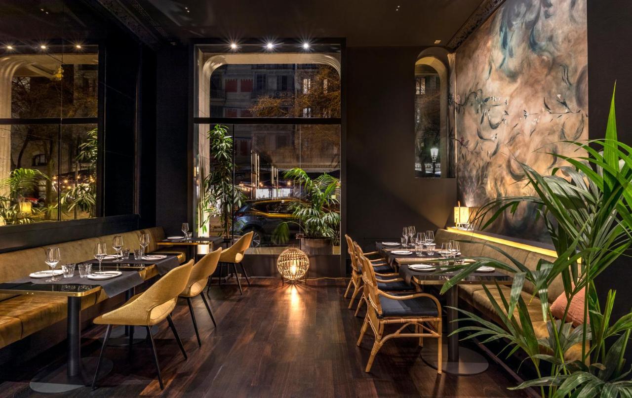 Hotel Casa Sagnier Barcelona Exterior photo Interior of the restaurant